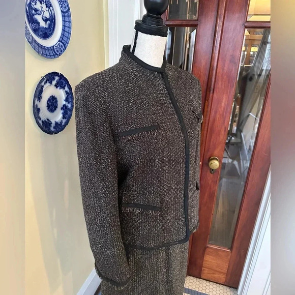 Bill Blass Suits | Vintage Brown Tweed Jacket and Skirt Set, Wool Blend - Picture 1 of 14